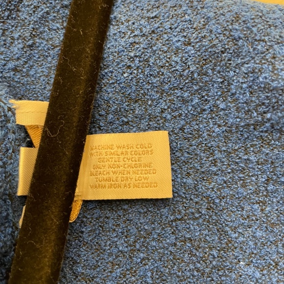 CHICO'S Women's Size 1 M Cobalt Royal Blue Lightweight Pop Over Top Blue & Black - Picture 4 of 5